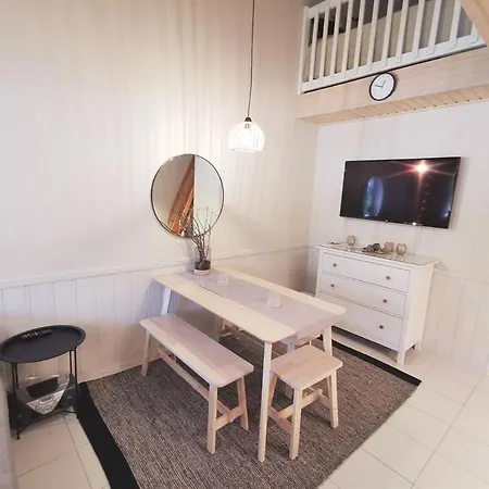 Center, Cozy And Convenient With Sauna *