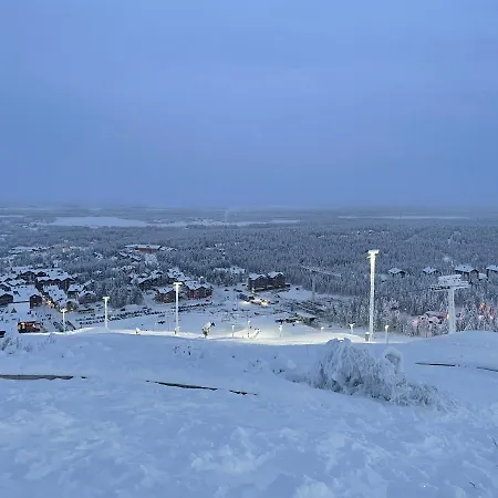 Center, Cozy And Convenient With Sauna 레비