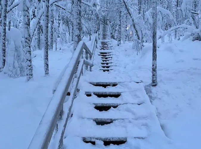 Center, Cozy And Convenient With Sauna 公寓 *