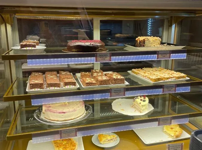 Center, Cozy And Convenient With Sauna * 列维