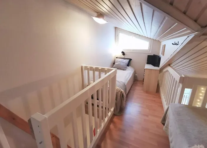 Center, Cozy And Convenient With Sauna