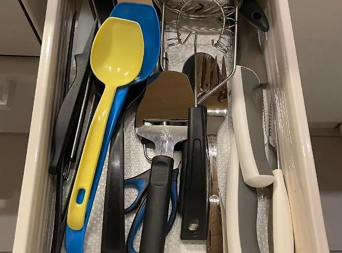 Center, Cozy And Convenient With Sauna 列维